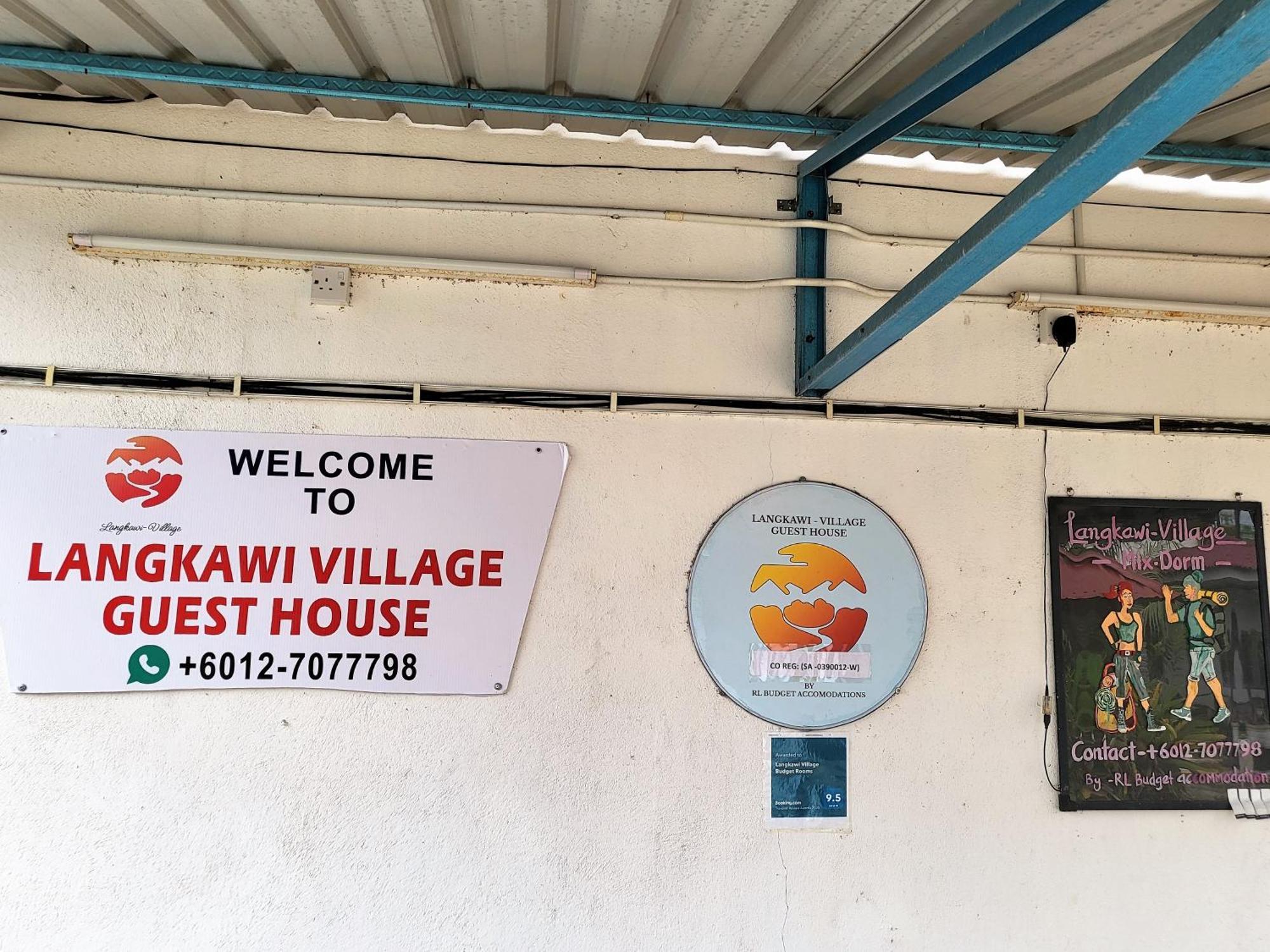 Langkawi-Village Mix Dormitory ปันไตเจอนัง ภายนอก รูปภาพ